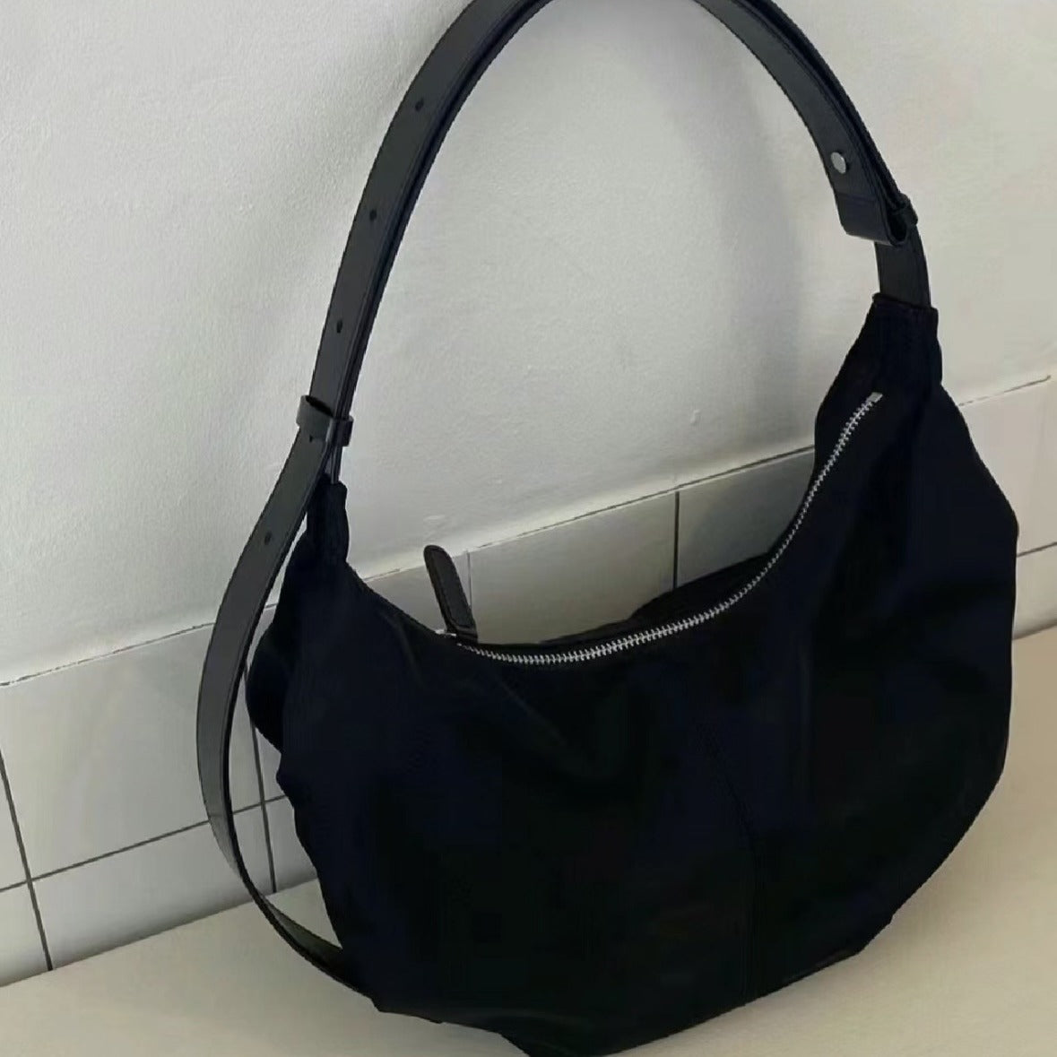 Women's Retro Leather Underarm Suede Dumpling Shoulder Bags