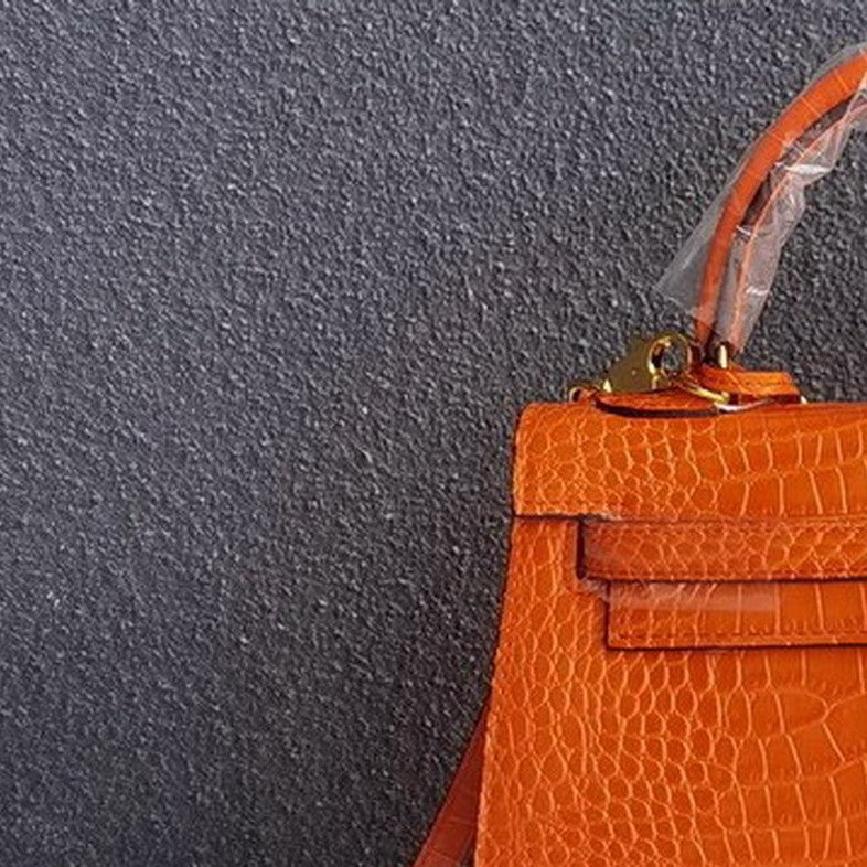 Women's Generation Crocodile Pattern Cowhide Mini Leather Handbags