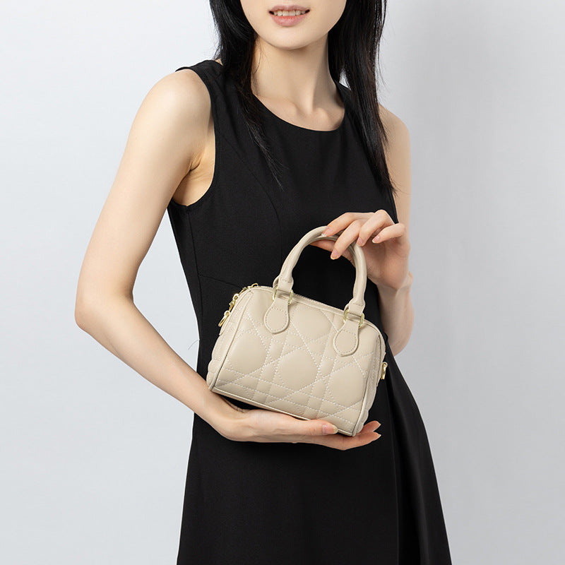 Genuine Leather Rhombus Boston Fashionable High-grade Crossbody Bags