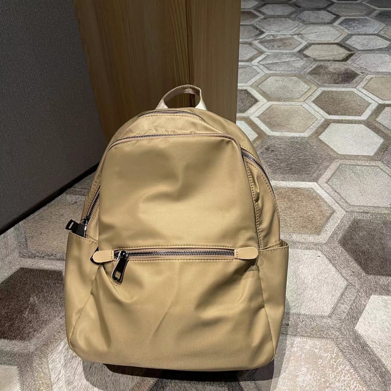 Simple Versatile High-grade Oxford Cloth Convenient Backpacks