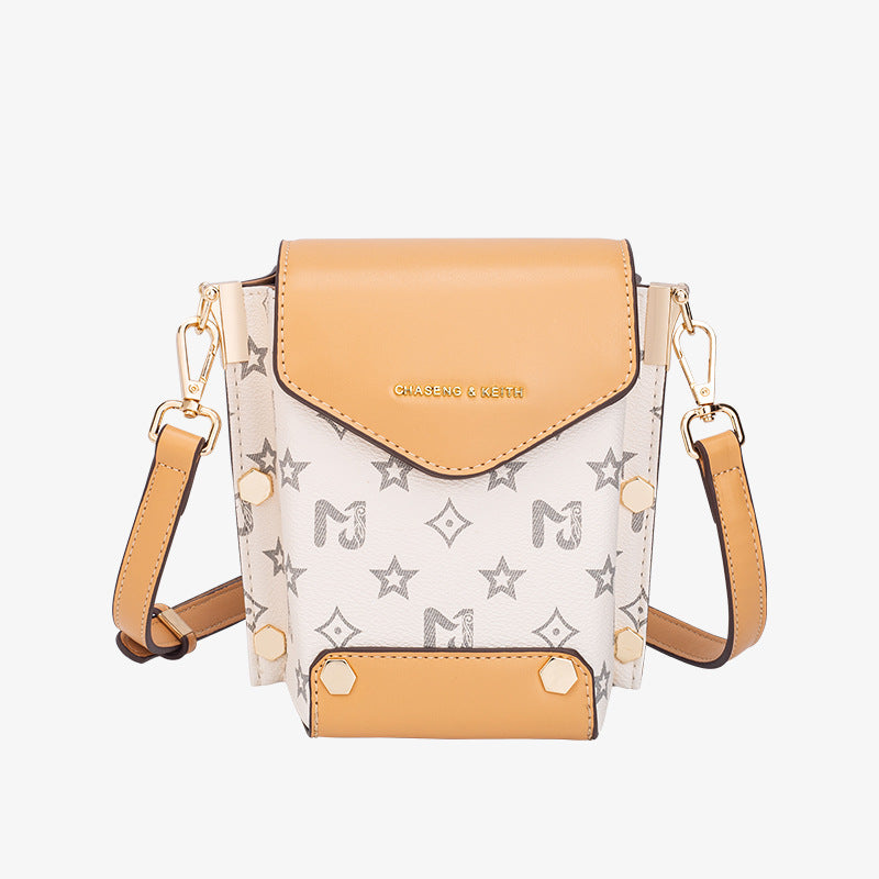 Women's Attractive Trendy Fashionable Rivet Chain Bags