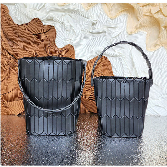 Women's Style Life Rhombus Portable Color Matching Bags