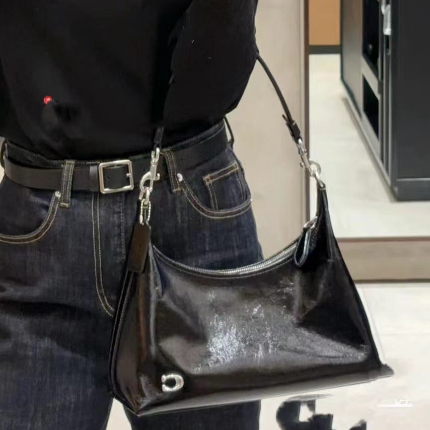 Women's Underarm Oil Wax Leather Fashion Shoulder Bags