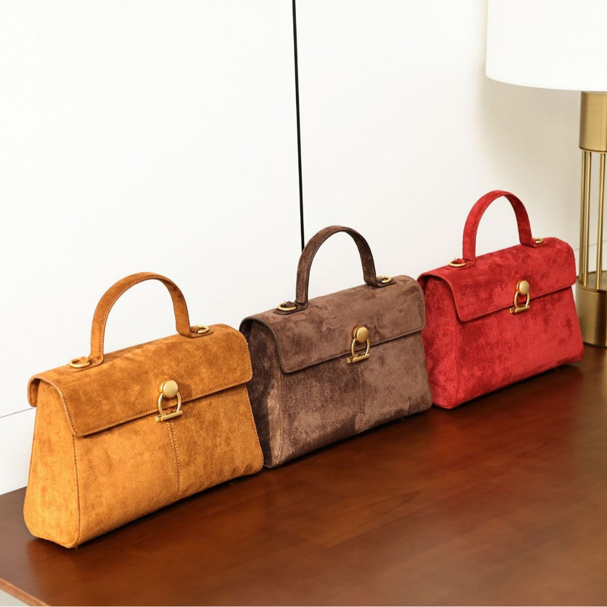 Women's Design Fashion Commuter Retro High-grade Handbags