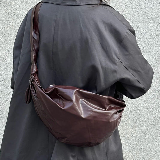 Design Oil Wax Cowhide Dumpling Commute Unisex Crossbody Bags