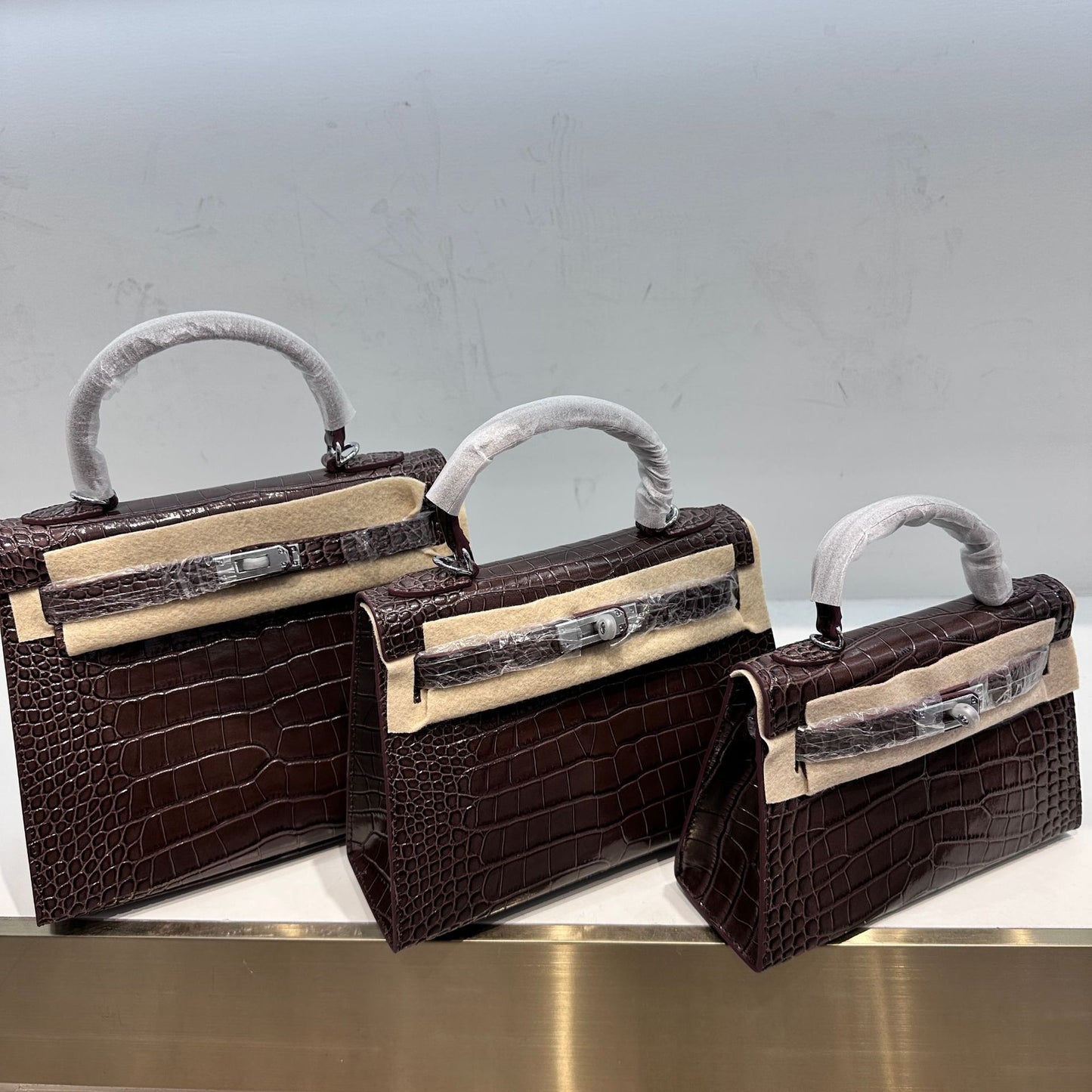 Women's Cowhide Kelly Second Generation Mini Home Handbags