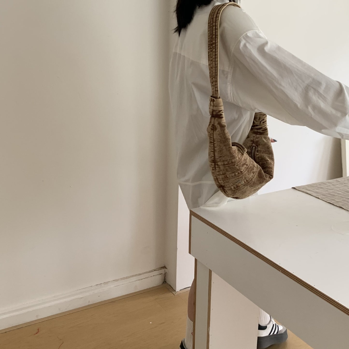 Canvas Wash Vintage Distressed Croissant Niche Bags