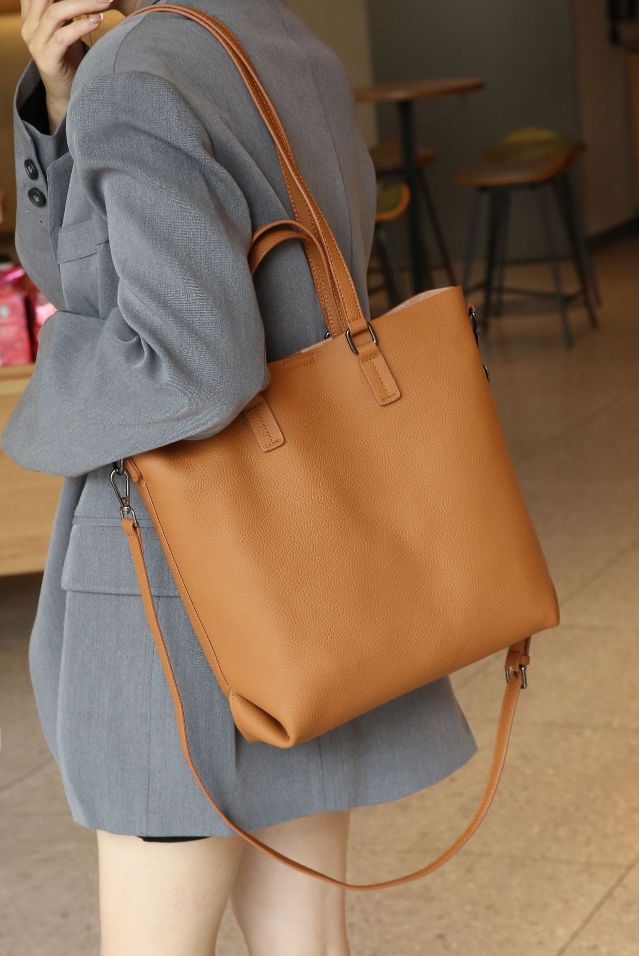 Women's First Layer Leather Large Capacity Mummy Fashion Shoulder Bags