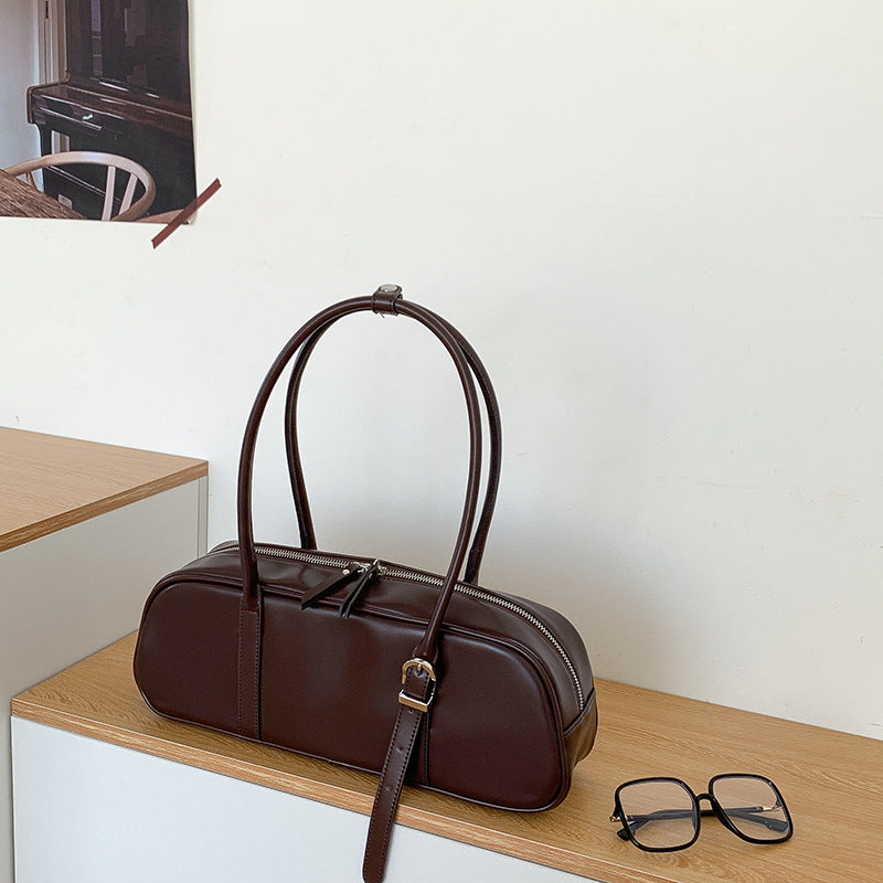 Women's High-grade Shaping Baguette Trendy Western Style Shoulder Bags