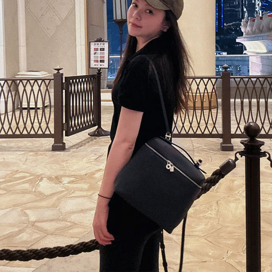 Leather High-grade Cowhide Tang Shu Lunch Crossbody Bags