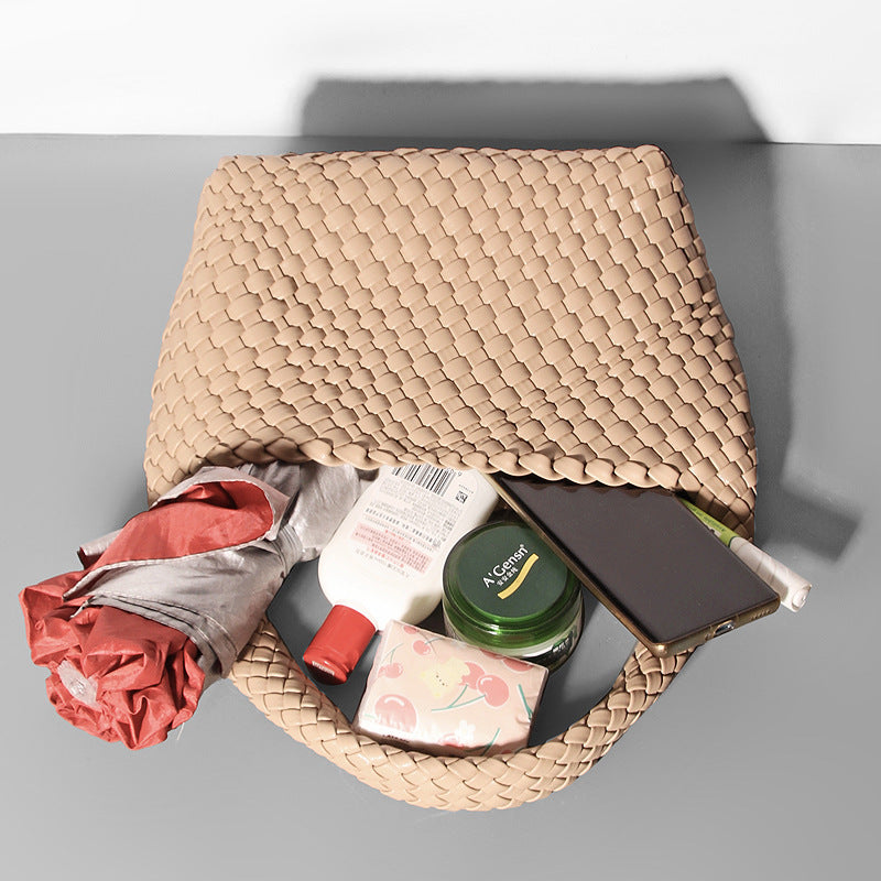 Women's Hand-woven Mother Soft Leather Underarm Lunch Shoulder Bags