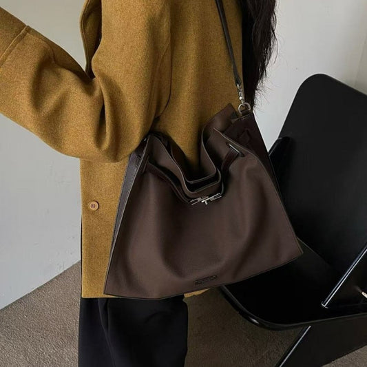 Graceful Women's Light Luxury Western Style Shoulder Bags