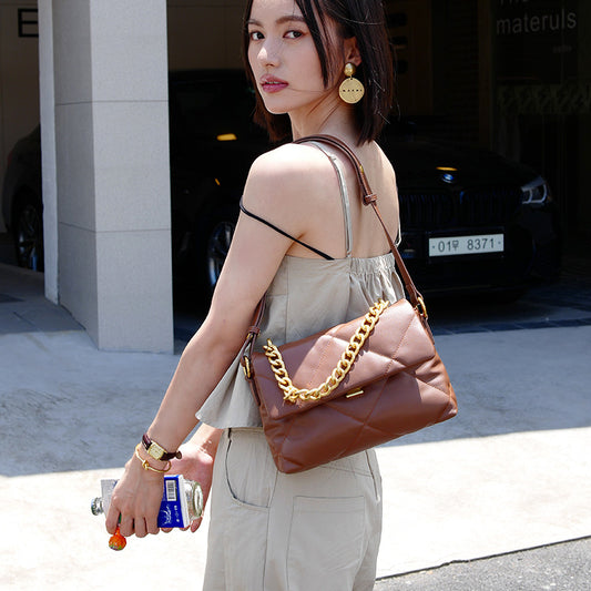 Women's Strict Selection Summer Underarm Classic Style Shoulder Bags