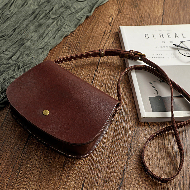 Revision Vegetable Tanning Leather Goddess College Crossbody Bags
