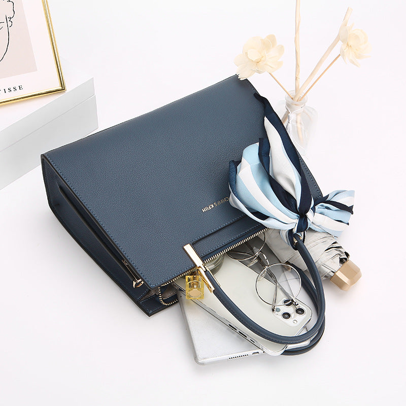 Elegant Women's Red Bride Gift To Bags