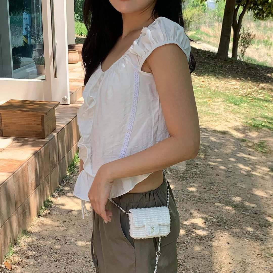 Women's Niche Eight Milk Classic Style Chain Crossbody Bags