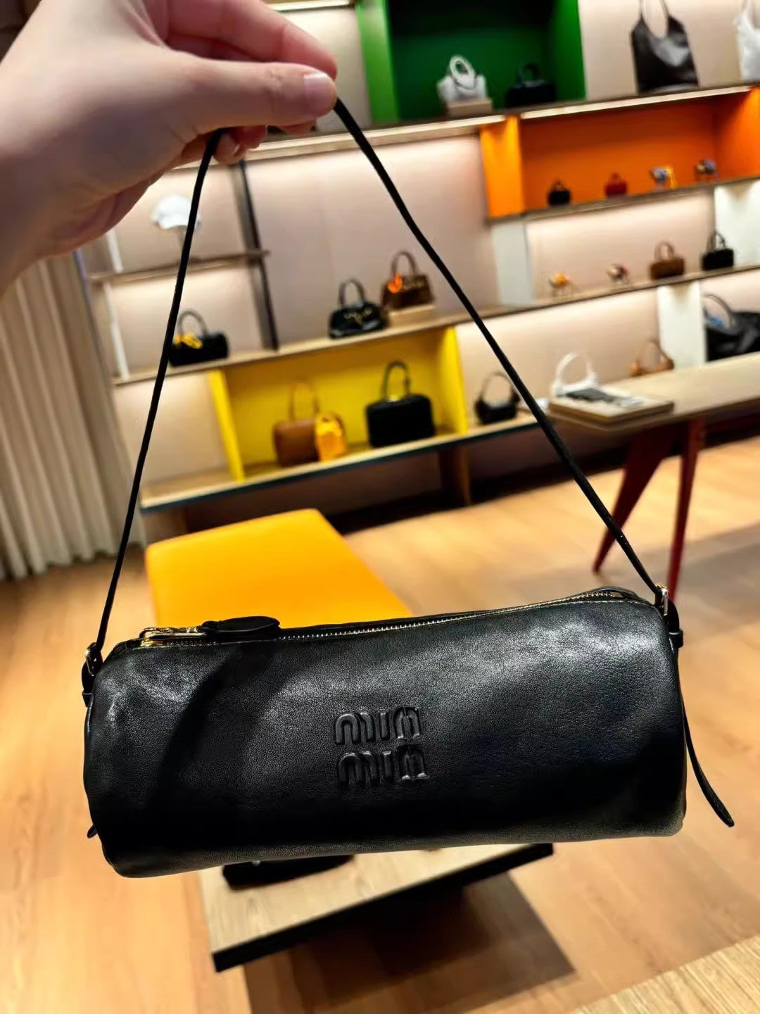 Women's Trendy Glamorous Commute Round Portable Shoulder Bags