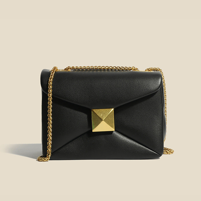 Early Spring Korean Style Rivet Niche Chain Crossbody Bags
