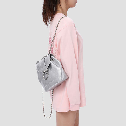Women's Carding Classic Style Sier Chain Cattle Backpacks