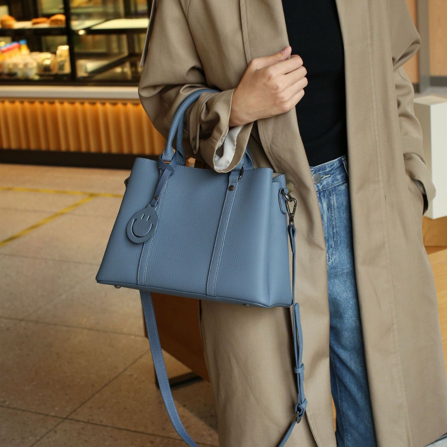 Attractive Innovative Genuine Leather Elegant Mother-in-law Handbags