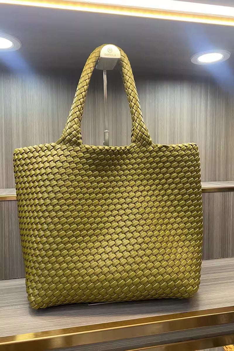 Women's High-grade Hand-woven Large Capacity Fashion Commuter Shoulder Bags