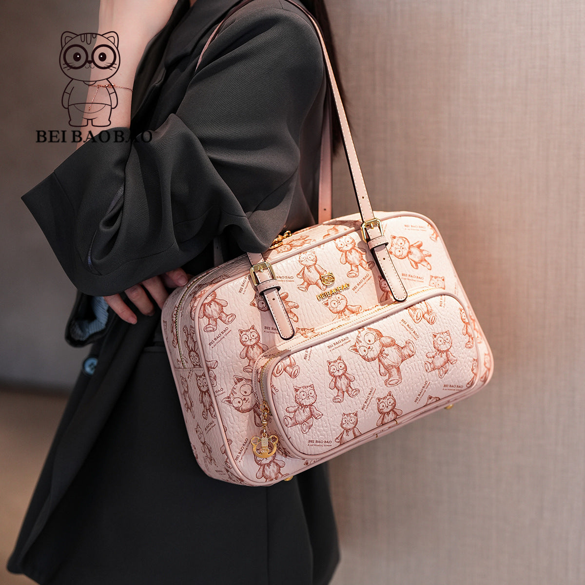 Stylish Unique Commuter Large Capacity Fashion Shoulder Bags