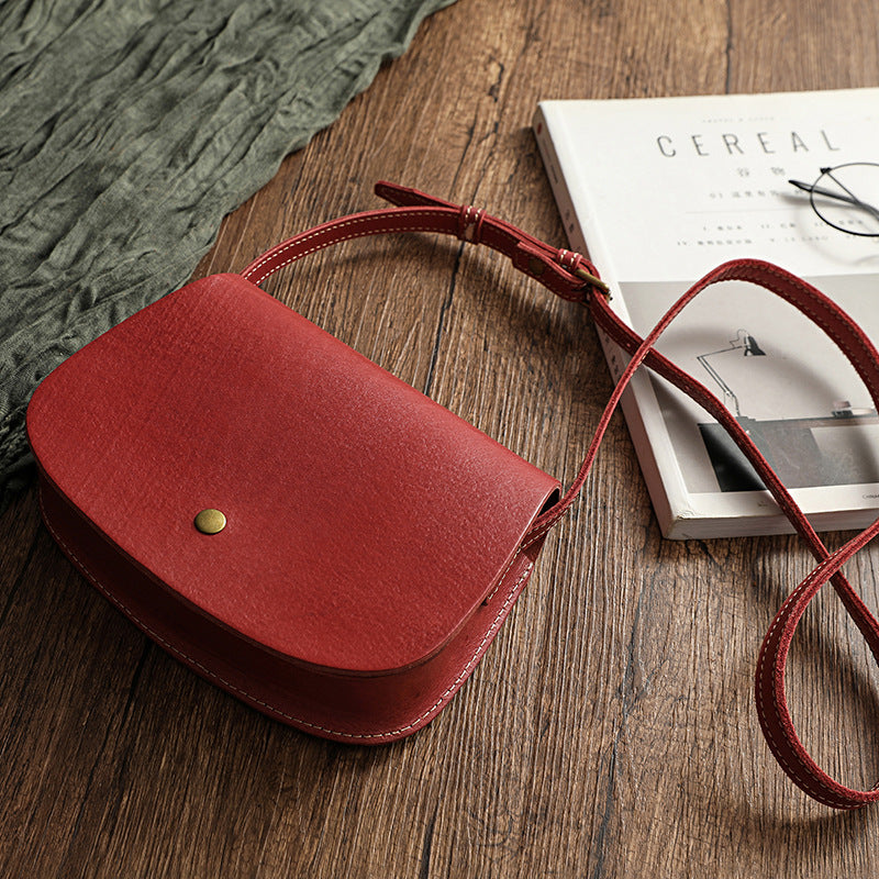 Revision Vegetable Tanning Leather Goddess College Crossbody Bags