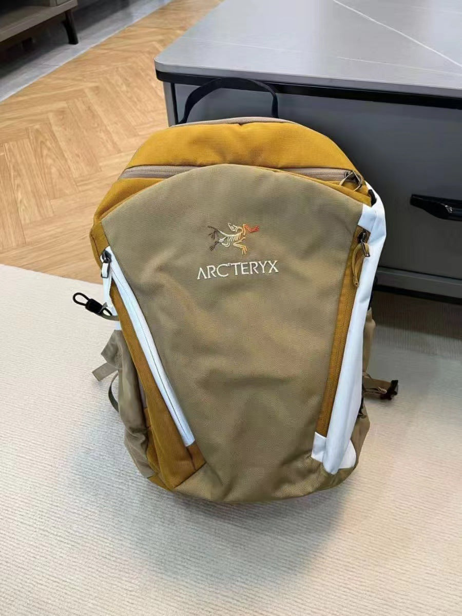 Women's & Men's & Hiking Waterproof Hard-wearing Backpacks