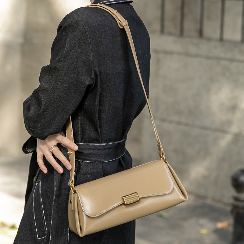 Women's Design Retro Baguette Underarm High-grade Trendy Shoulder Bags