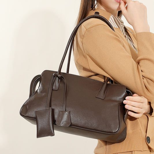 Women's Niche Leather Vegetable Tanning Hand Holding Shoulder Bags