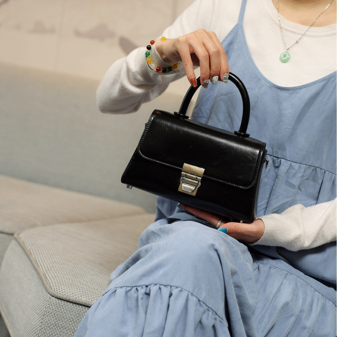 Unique Attractive Women's Fashion Commuter Portable Bags