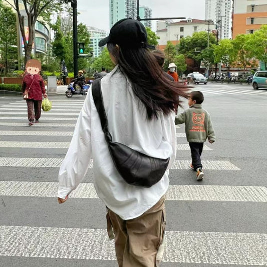 Layer Genuine Leather Dumpling Simple Elegant Neutral Crossbody Bags