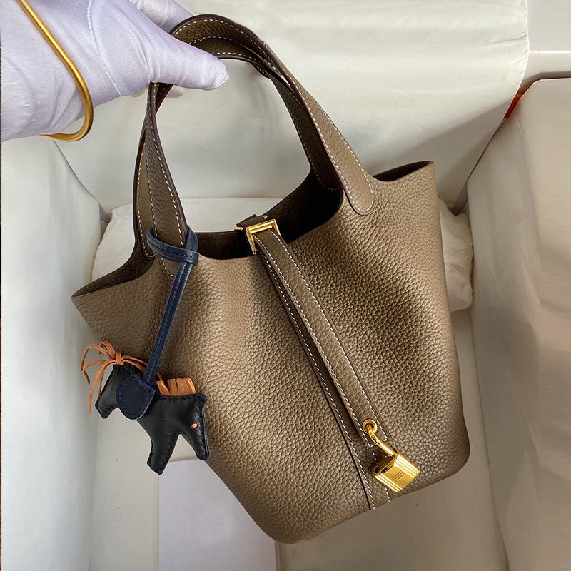 Women's Line Vegetable Basket Lychee Pattern Cowhide Handbags