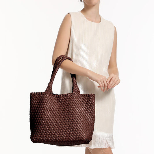 Women's Handmade Woven Trendy Large Capacity Portable Crossbody Bags