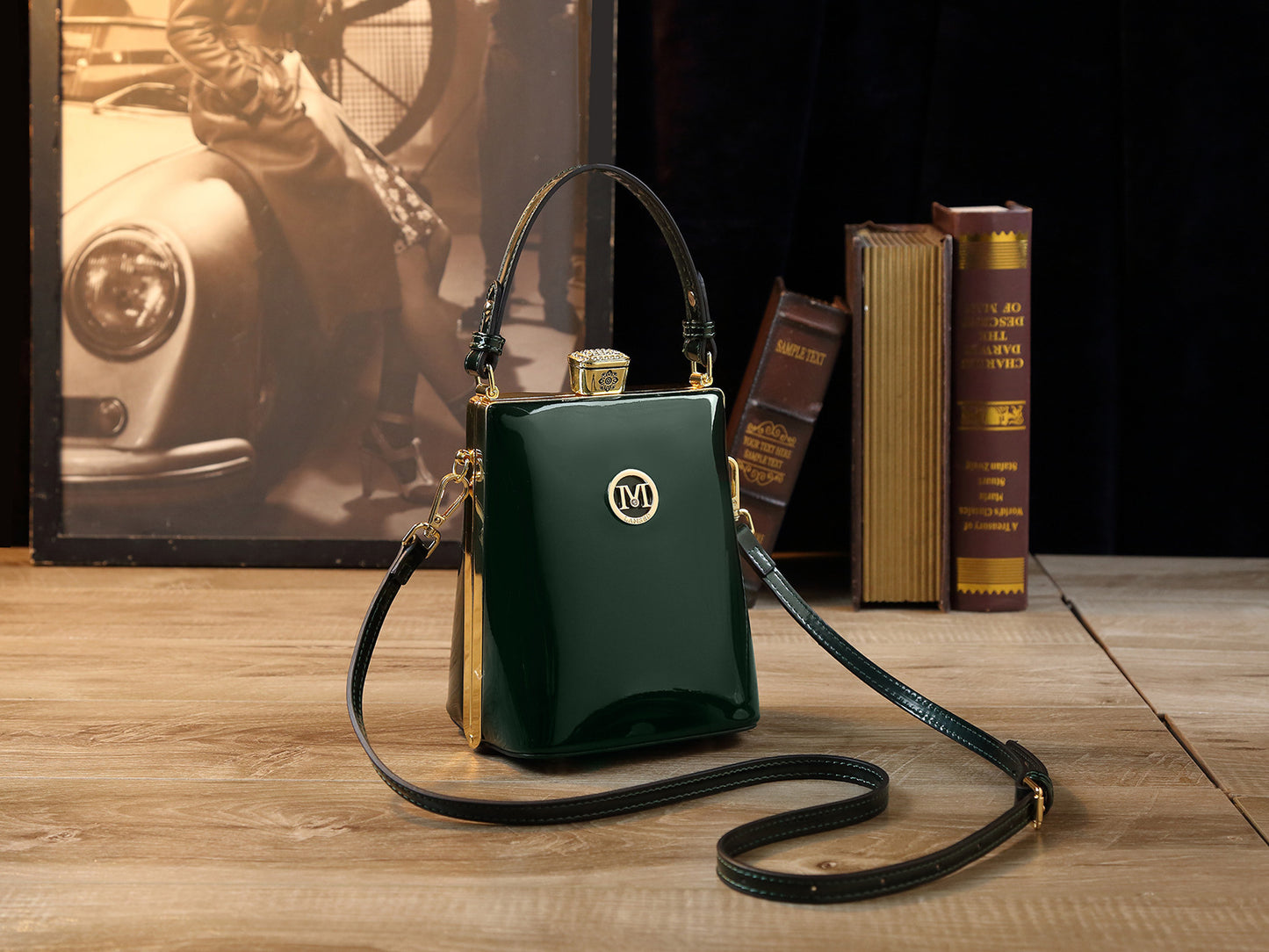 Vertical Style Mobile Patent Leather Glossy Can Crossbody Bags