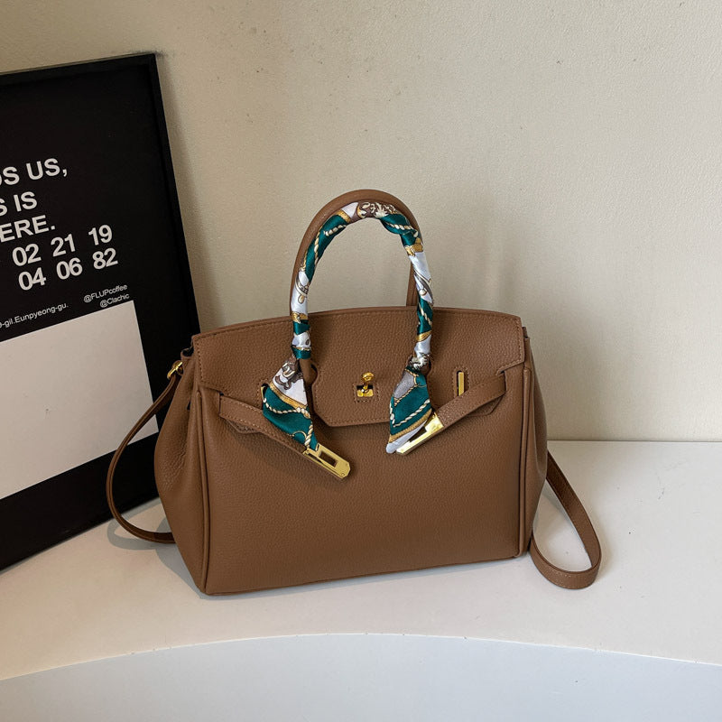 Comfortable Women's Large Capacity Fashionable High-grade Handbags