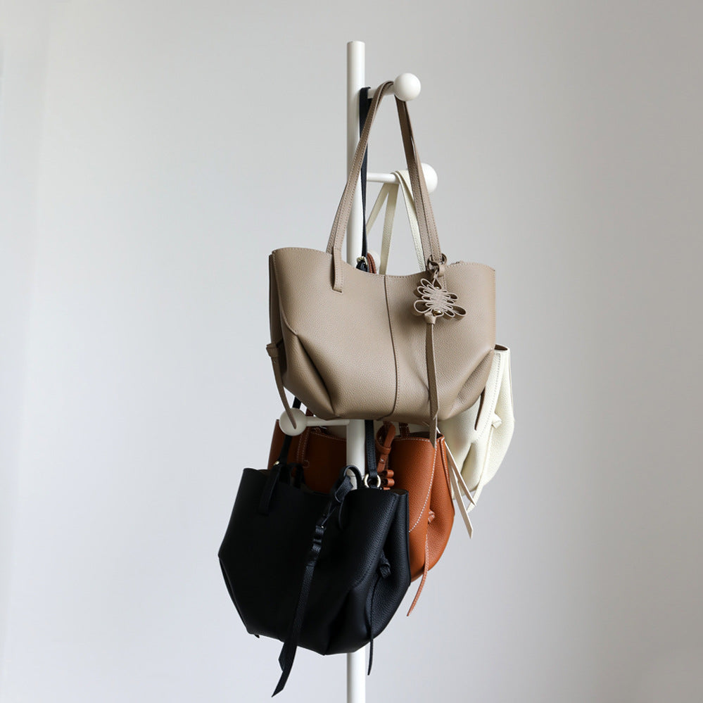 Women's High-grade Wings Layer Cowhide Pleated Commute Minimalist Handbags