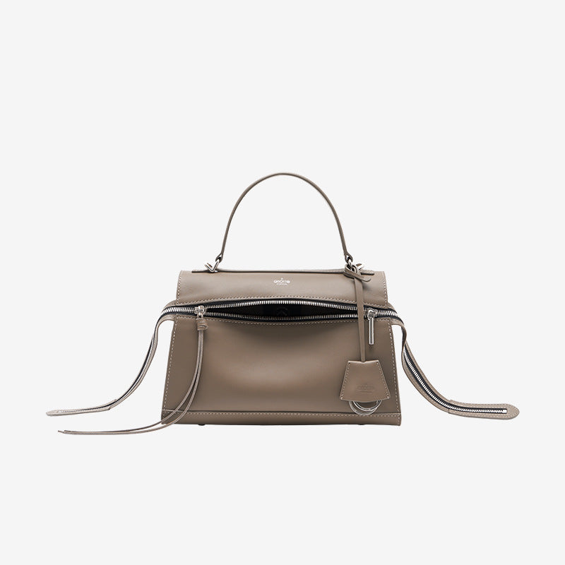Classic Fashion Series Color Size Medium Shoulder Bags