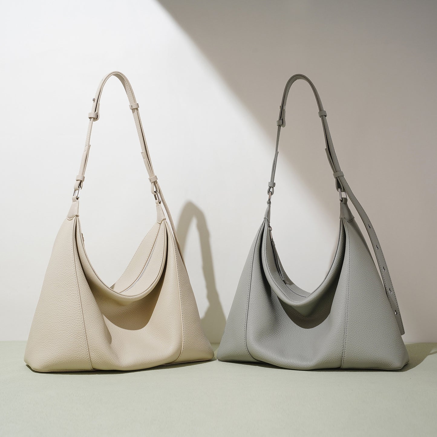 Women's Design Advanced Soft Leather Fashion Western Shoulder Bags