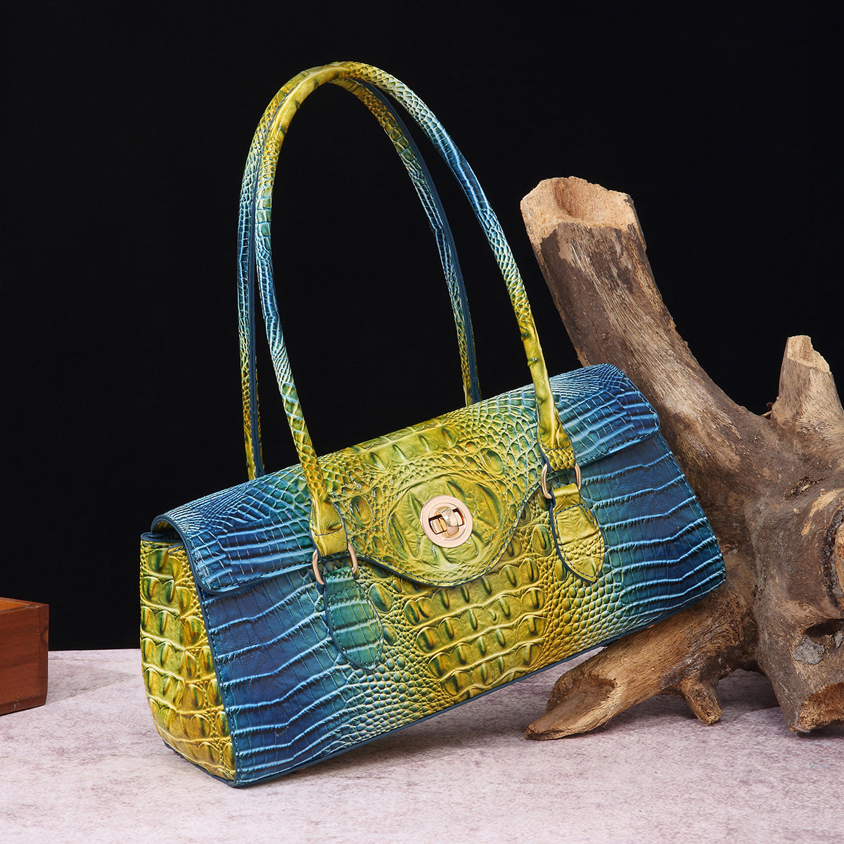 Women's Retro Portable Underarm Baguette Crocodile Pattern Crossbody Bags