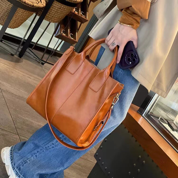 Capacity Fashion Elegant Commuter Genuine Leather Tote Bags