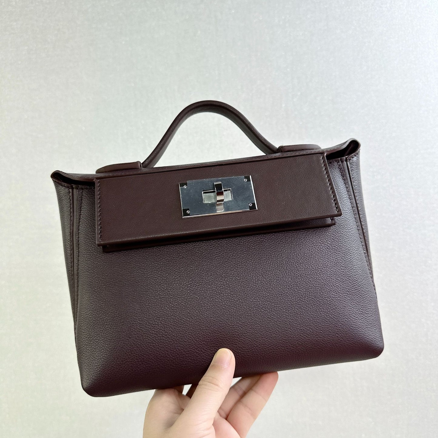 Women's Top Layer Leather Cowhide Kelly Wings Crossbody Bags