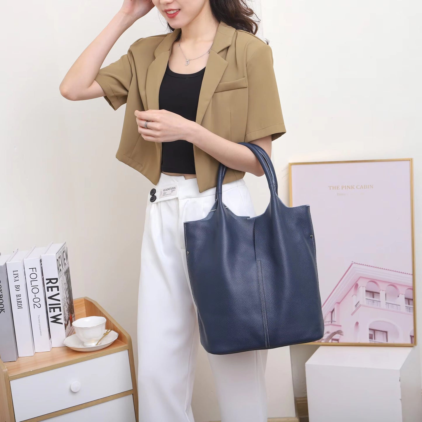Women's Genuine Leather High-grade Minority Simple Soft Handbags