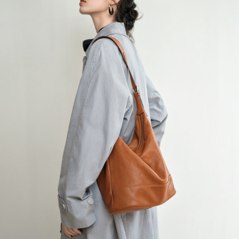 Cool Comfortable Retro Commuter High Sense Tote Bags