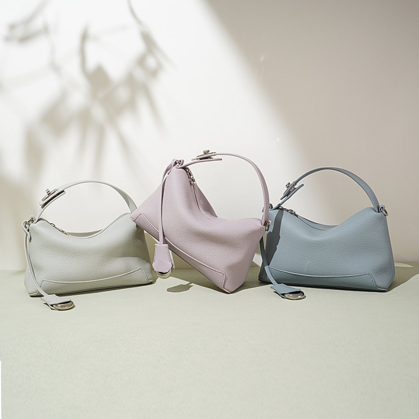 Women's Korean Style Versatile High-grade Simple Pillow Crossbody Bags