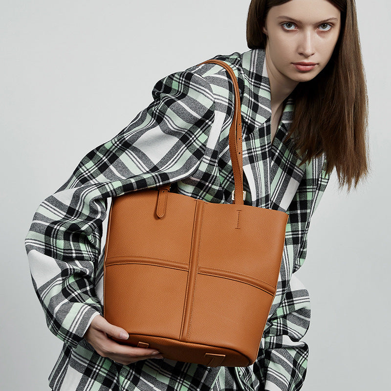 Women's Layer Cowhide Portable One Combination Genuine Leather Retro Commuting Shoulder Bags