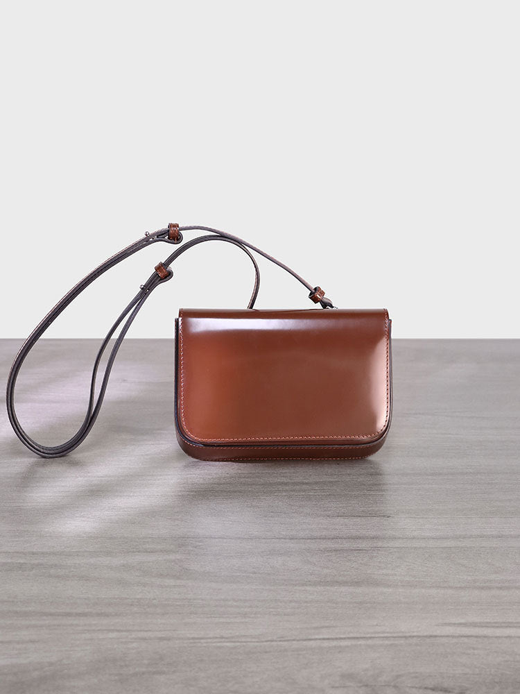 Women's Brown Bright Leather Packet Li Xian Crossbody Bags