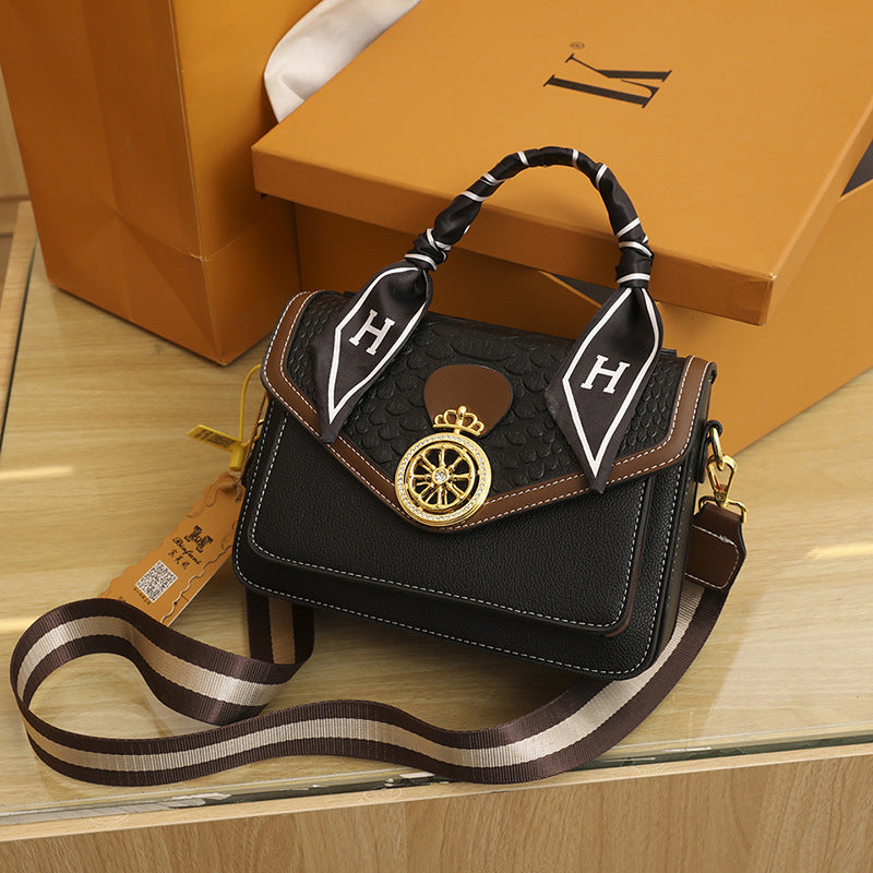 Women's Luck Comes File Trendy Contrast Color Shoulder Bags