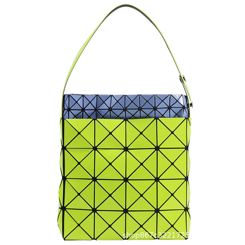 Women's Bird's Nest Contrast Color Box Geometric Shoulder Bags