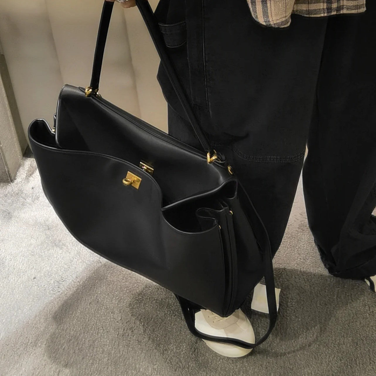 Women's High Version Smooth Calfskin Portable Underarm Handbags